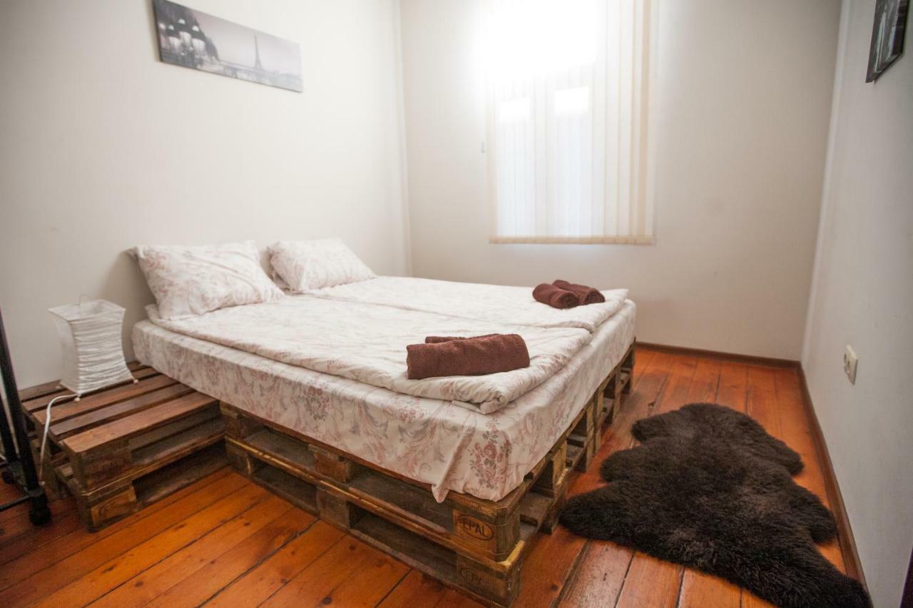Hot Spot Apartments Sofia Esterno foto